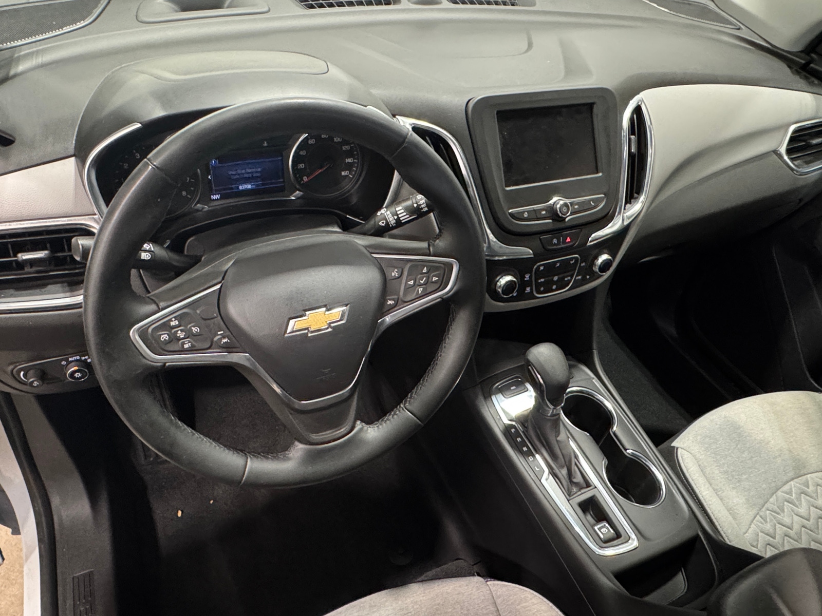 Thumbnail: 2023 Chevrolet Equinox - 3