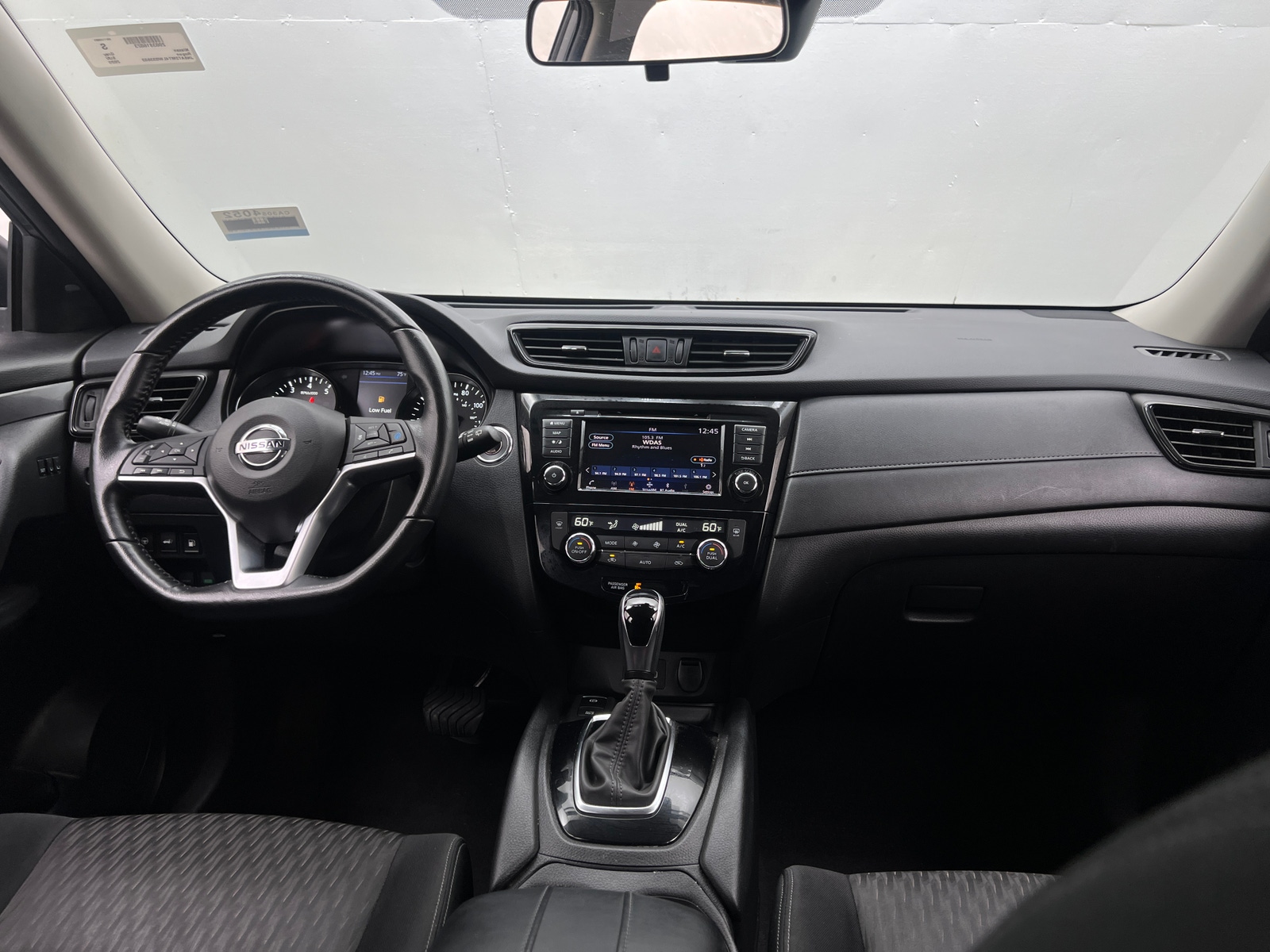 Thumbnail: 2020 Nissan Rogue - 3