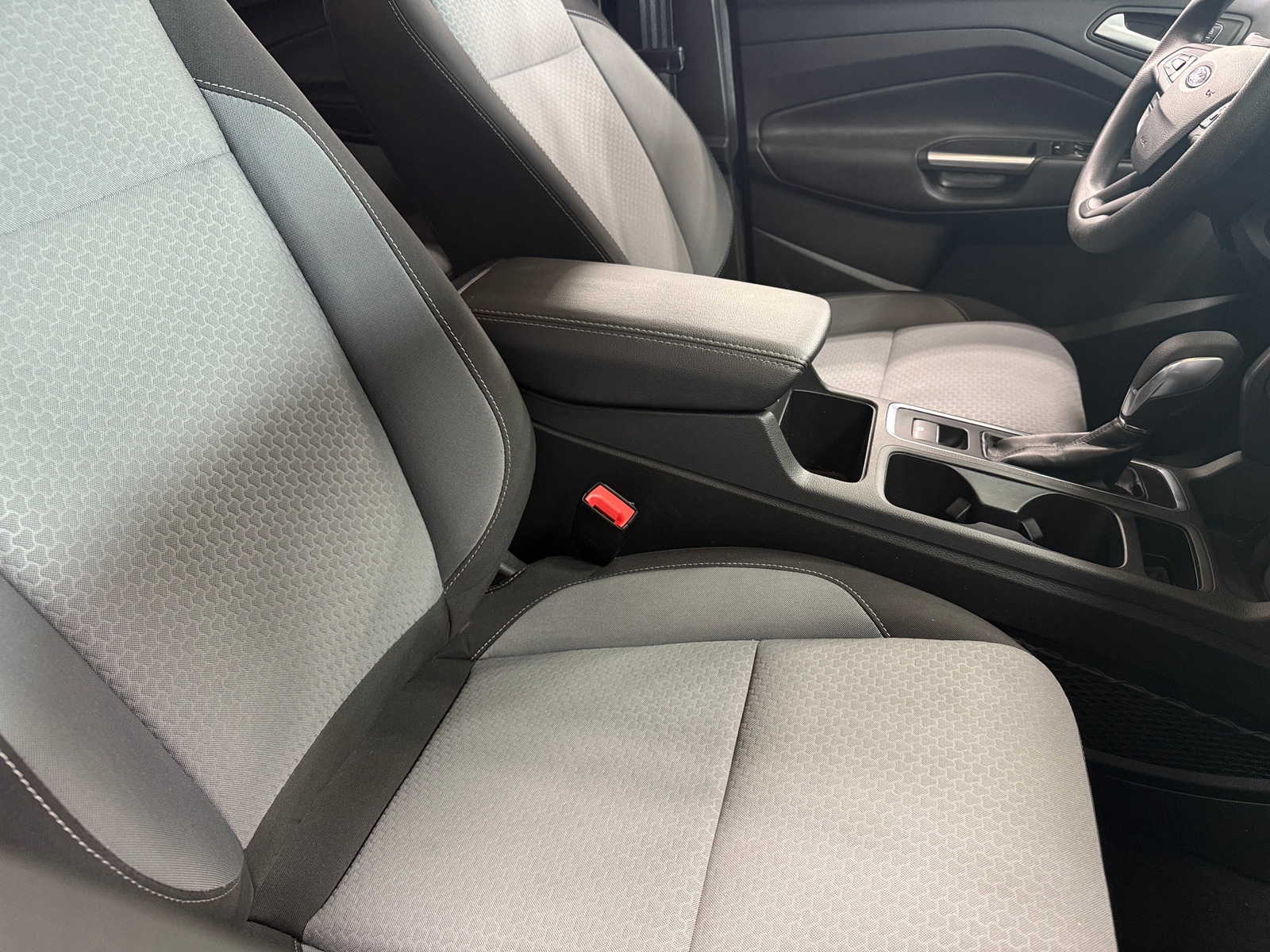 Thumbnail: 2018 Ford Escape - 2