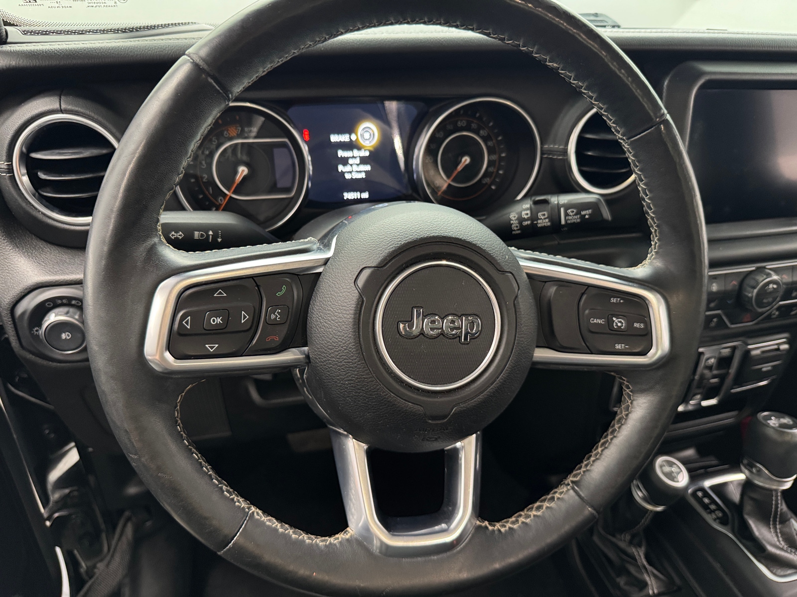 Thumbnail: 2019 Jeep Wrangler - 4