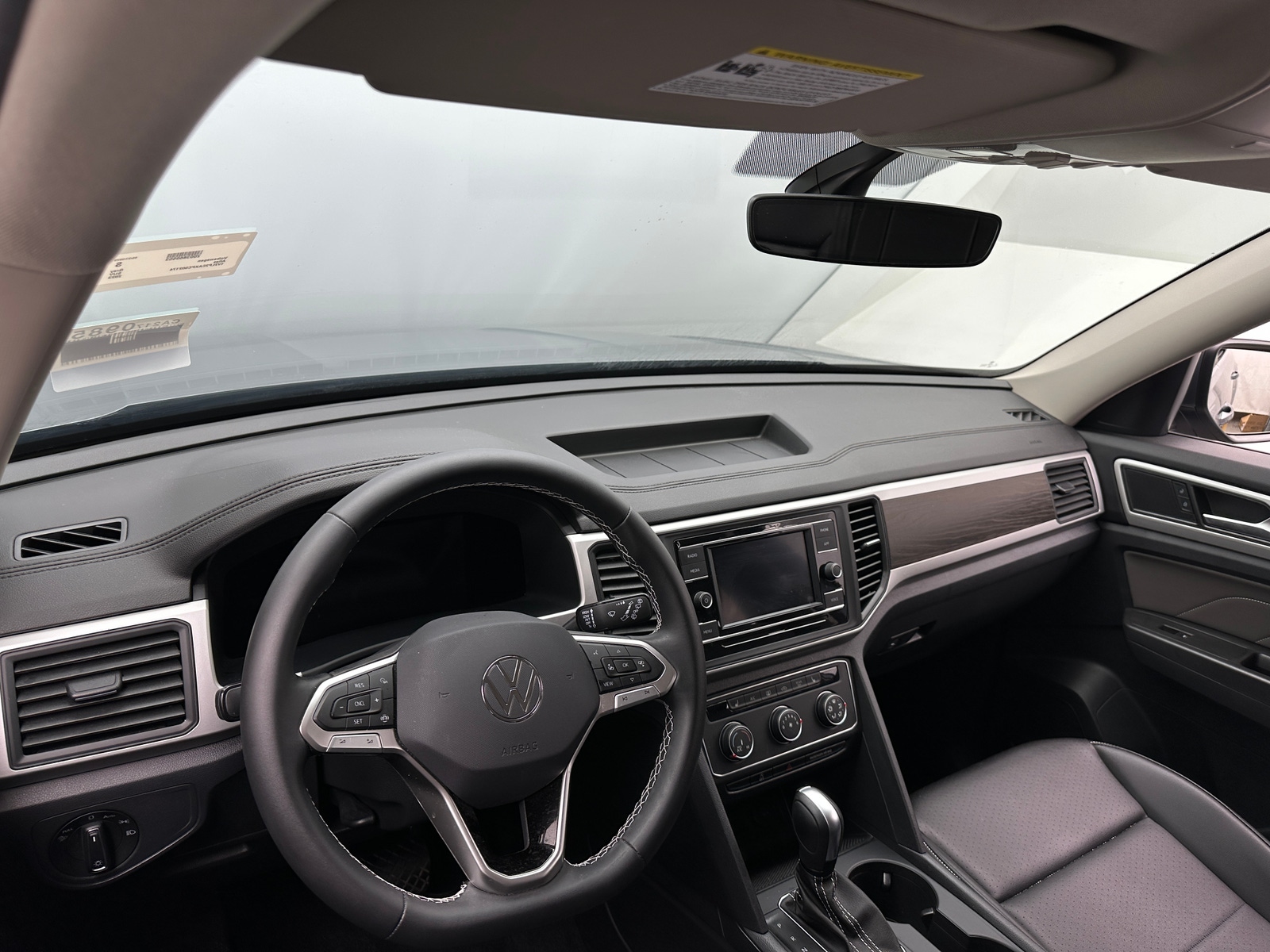 Thumbnail: 2023 Volkswagen Atlas - 2