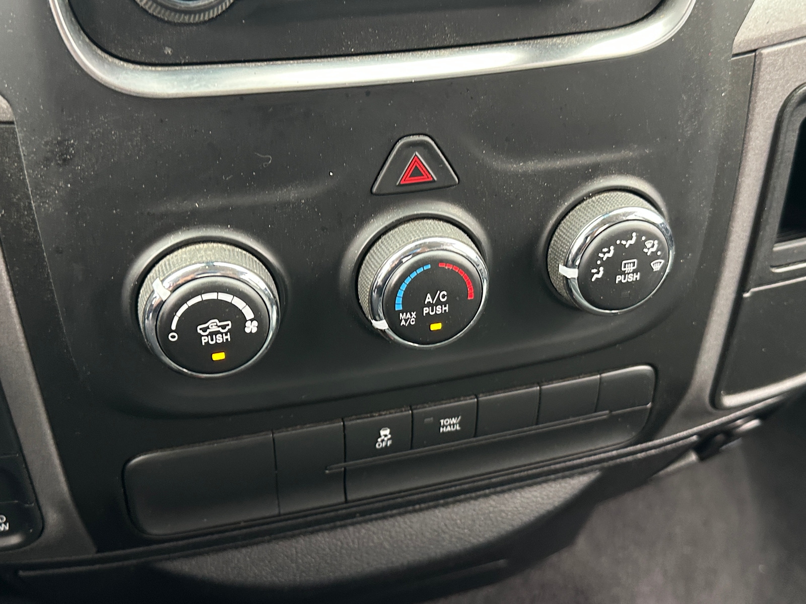 Thumbnail: 2014 RAM 1500 - 4
