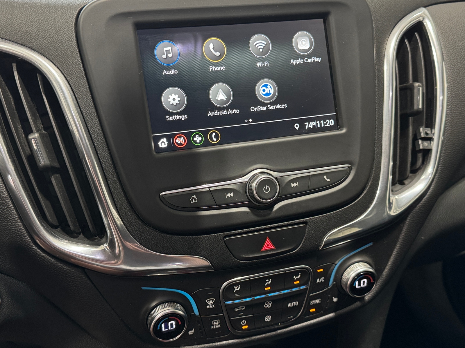 Thumbnail: 2019 Chevrolet Equinox - 4