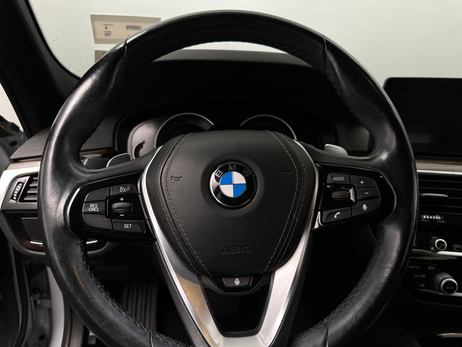 Thumbnail: 2019 BMW 5 Series - 4