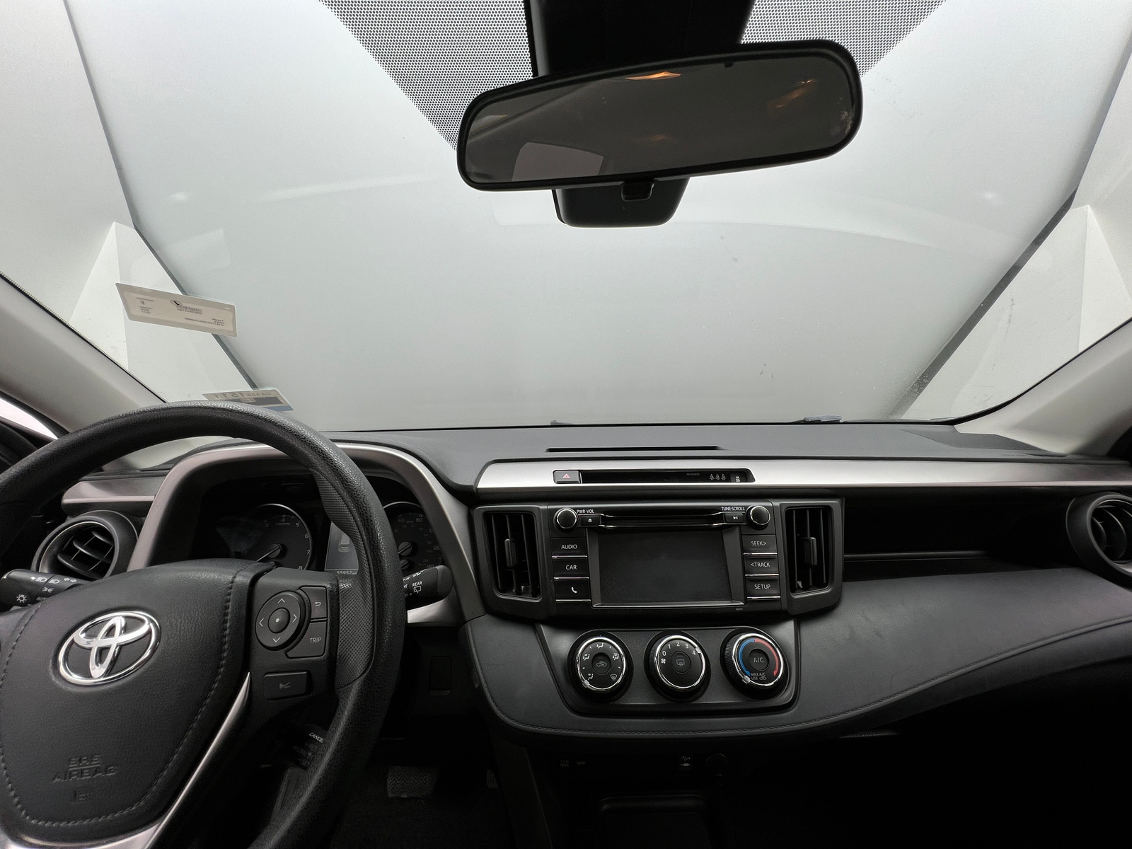 Thumbnail: 2017 Toyota RAV4 - 3