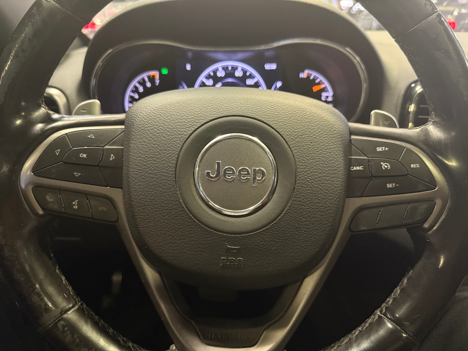 Thumbnail: 2019 Jeep Grand Cherokee - 4