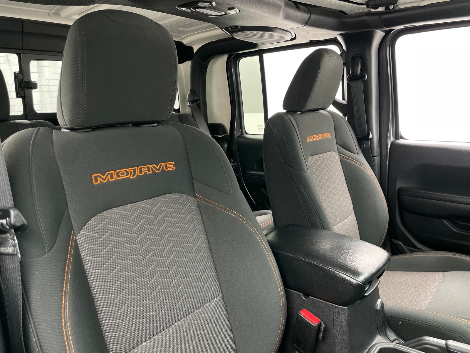 Thumbnail: 2021 Jeep Gladiator - 2