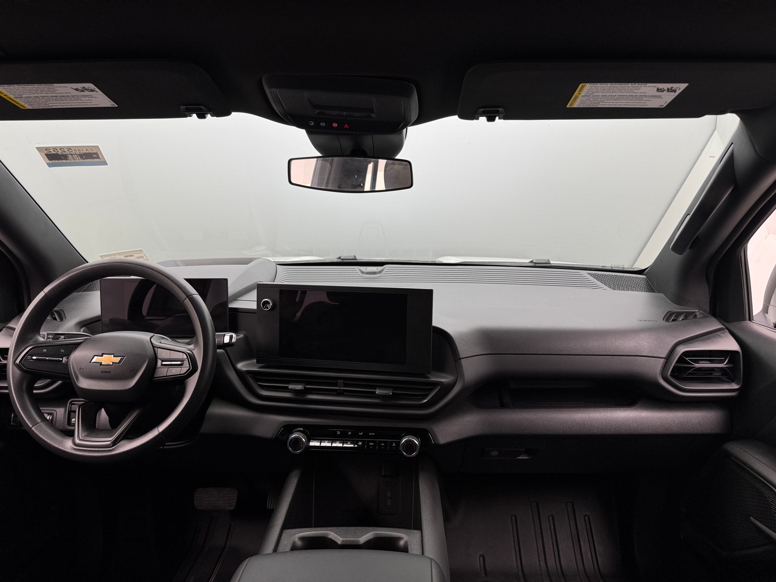 Thumbnail: 2024 Chevrolet Silverado EV - 3