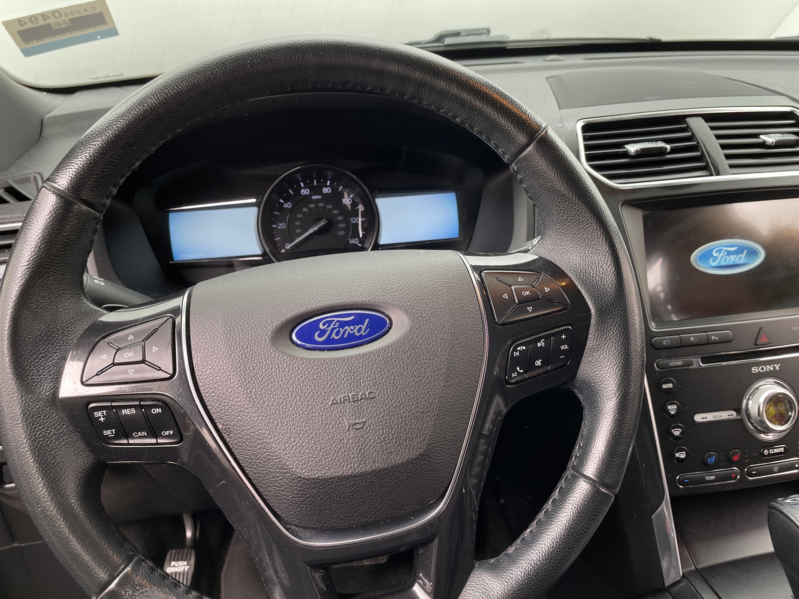 Thumbnail: 2017 Ford Explorer - 4
