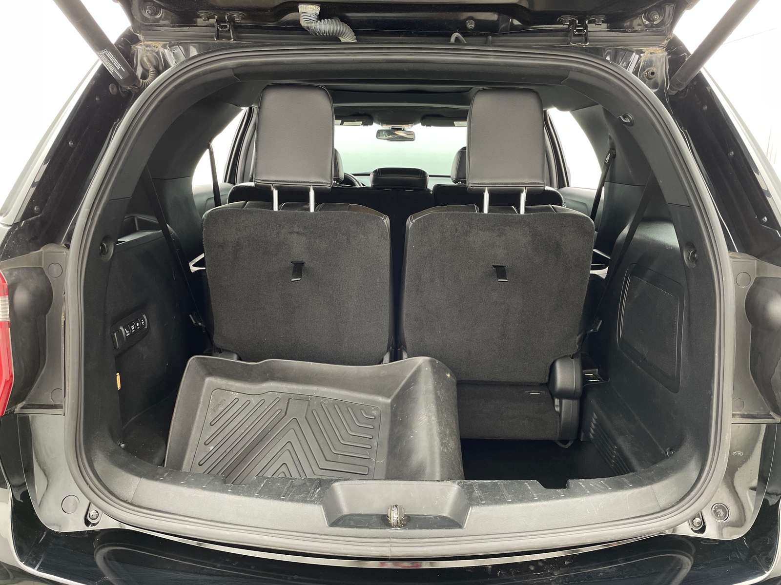 Thumbnail: 2017 Ford Explorer - 6