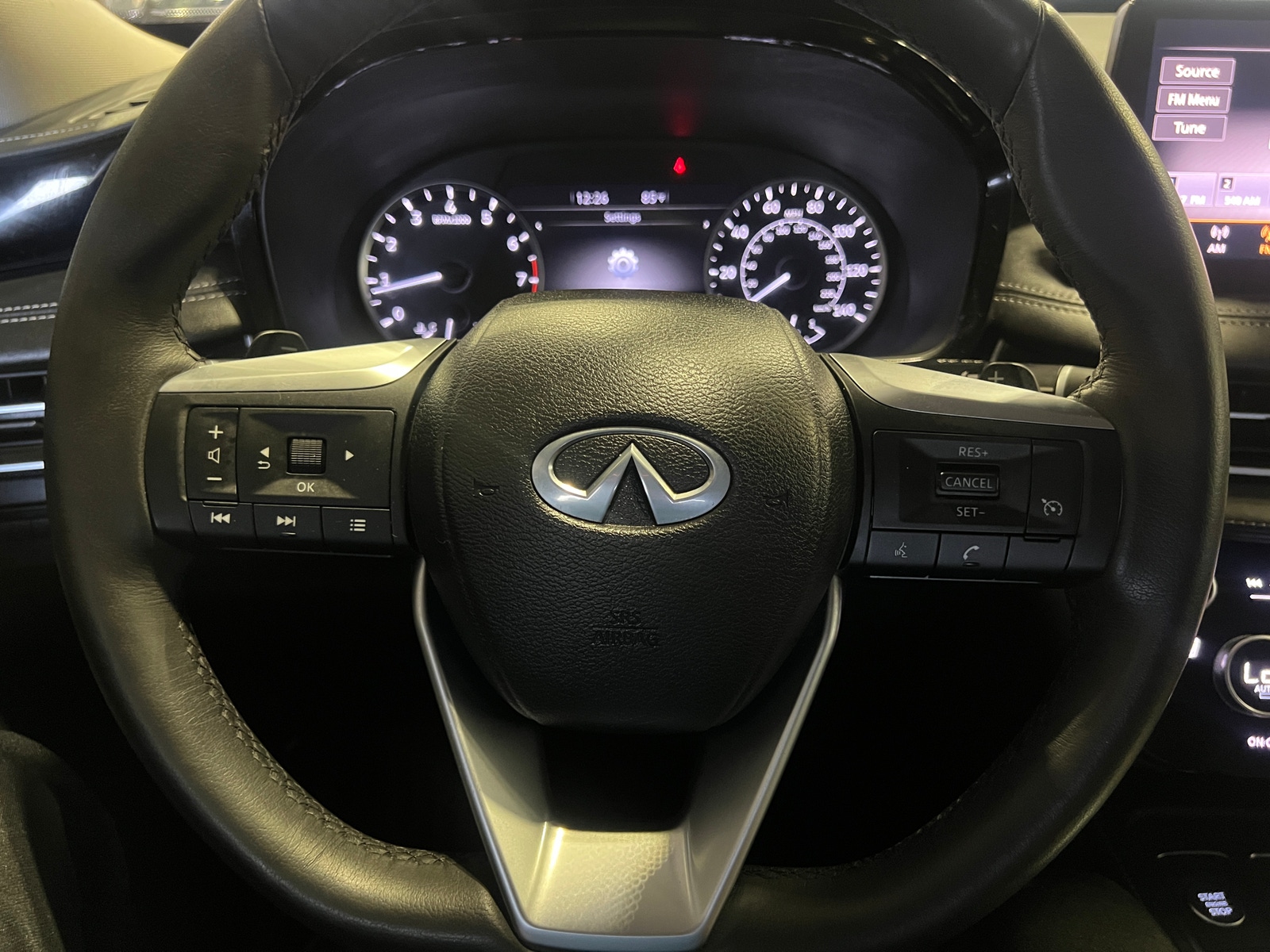 Thumbnail: 2023 INFINITI QX60 - 4