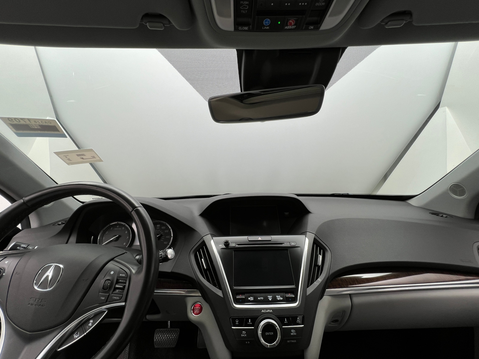 Thumbnail: 2017 Acura MDX - 2