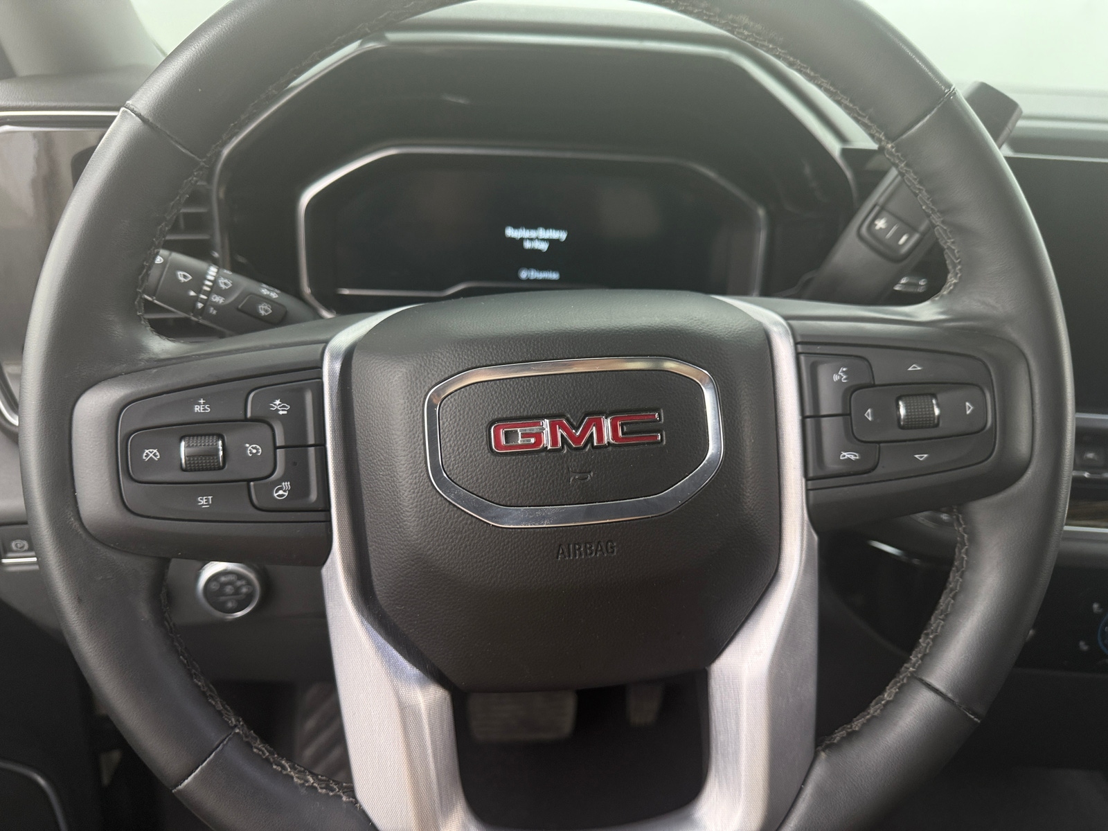 Thumbnail: 2023 GMC Sierra 1500 - 5