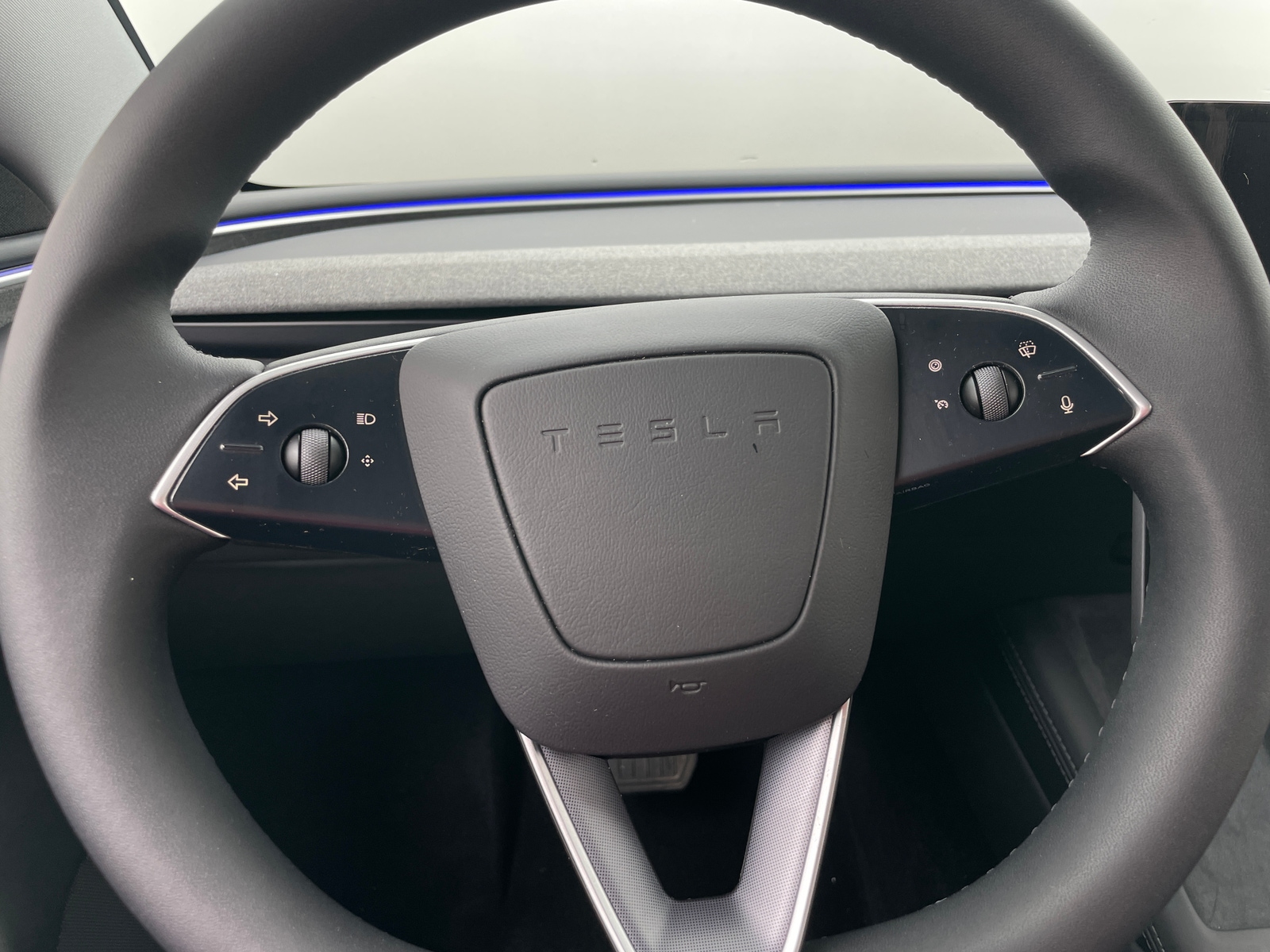 Thumbnail: 2025 Tesla Model 3 - 4