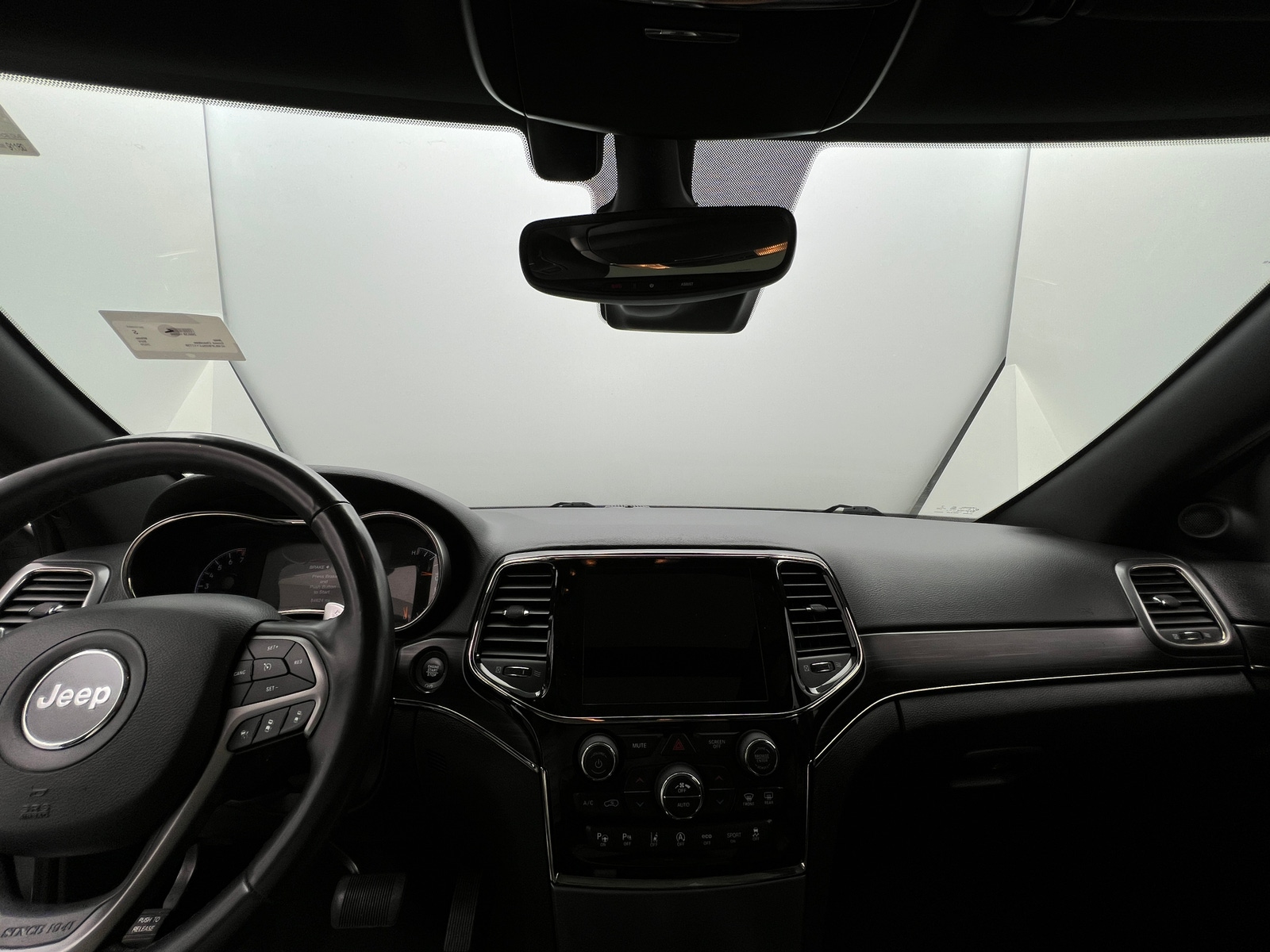Thumbnail: 2020 Jeep Grand Cherokee - 2