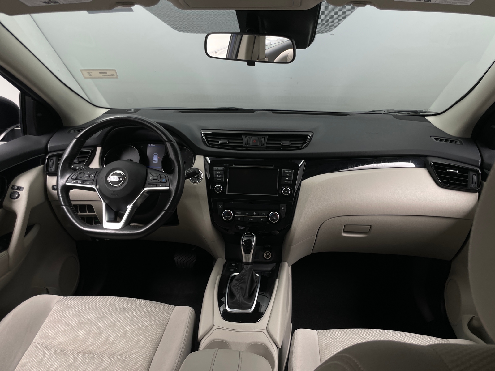 Thumbnail: 2019 Nissan Rogue Sport - 3