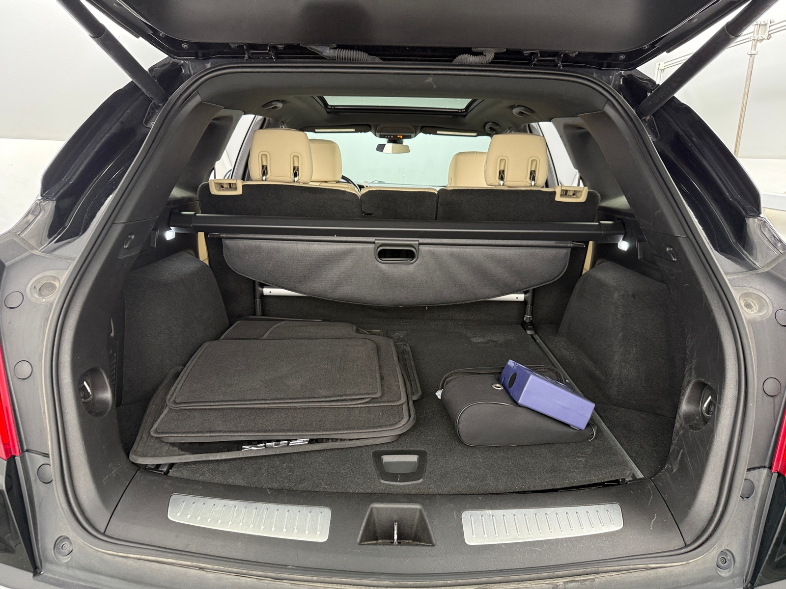 Thumbnail: 2019 Cadillac XT5 - 6