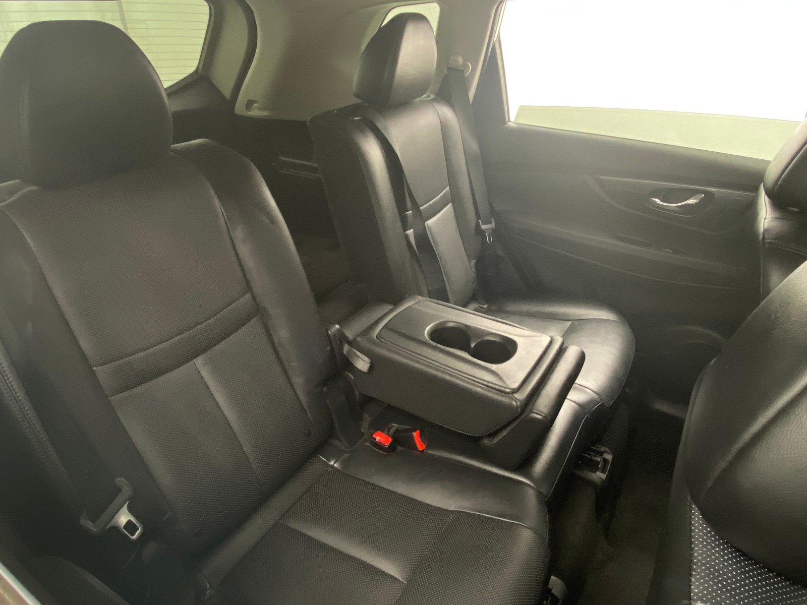Thumbnail: 2015 Nissan Rogue - 5