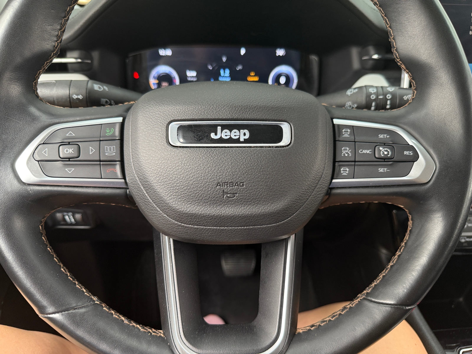 Thumbnail: 2022 Jeep Compass - 4