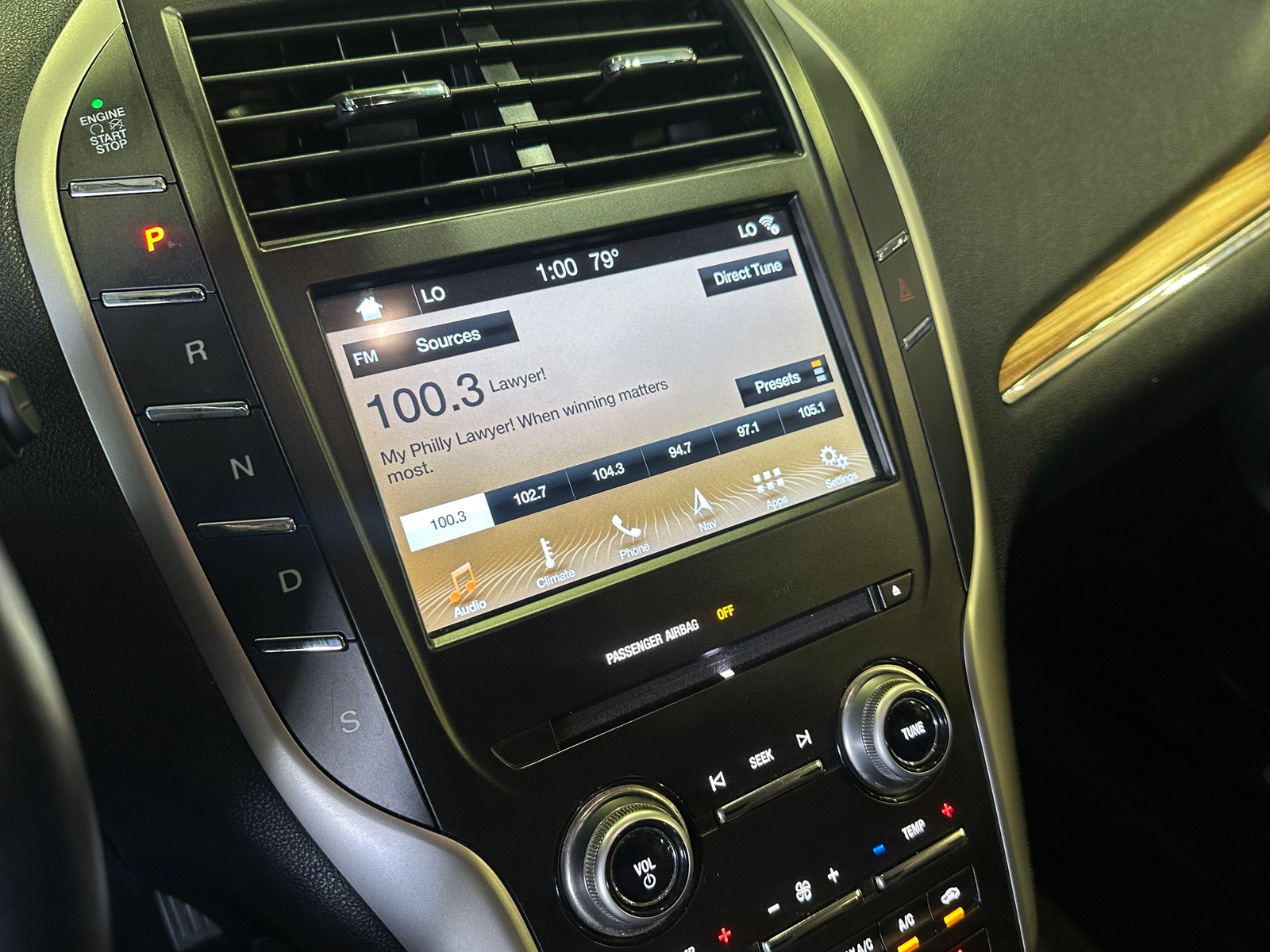 Thumbnail: 2016 Lincoln MKC - 3