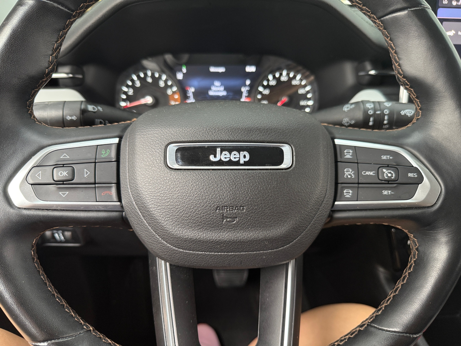 Thumbnail: 2022 Jeep Compass - 4