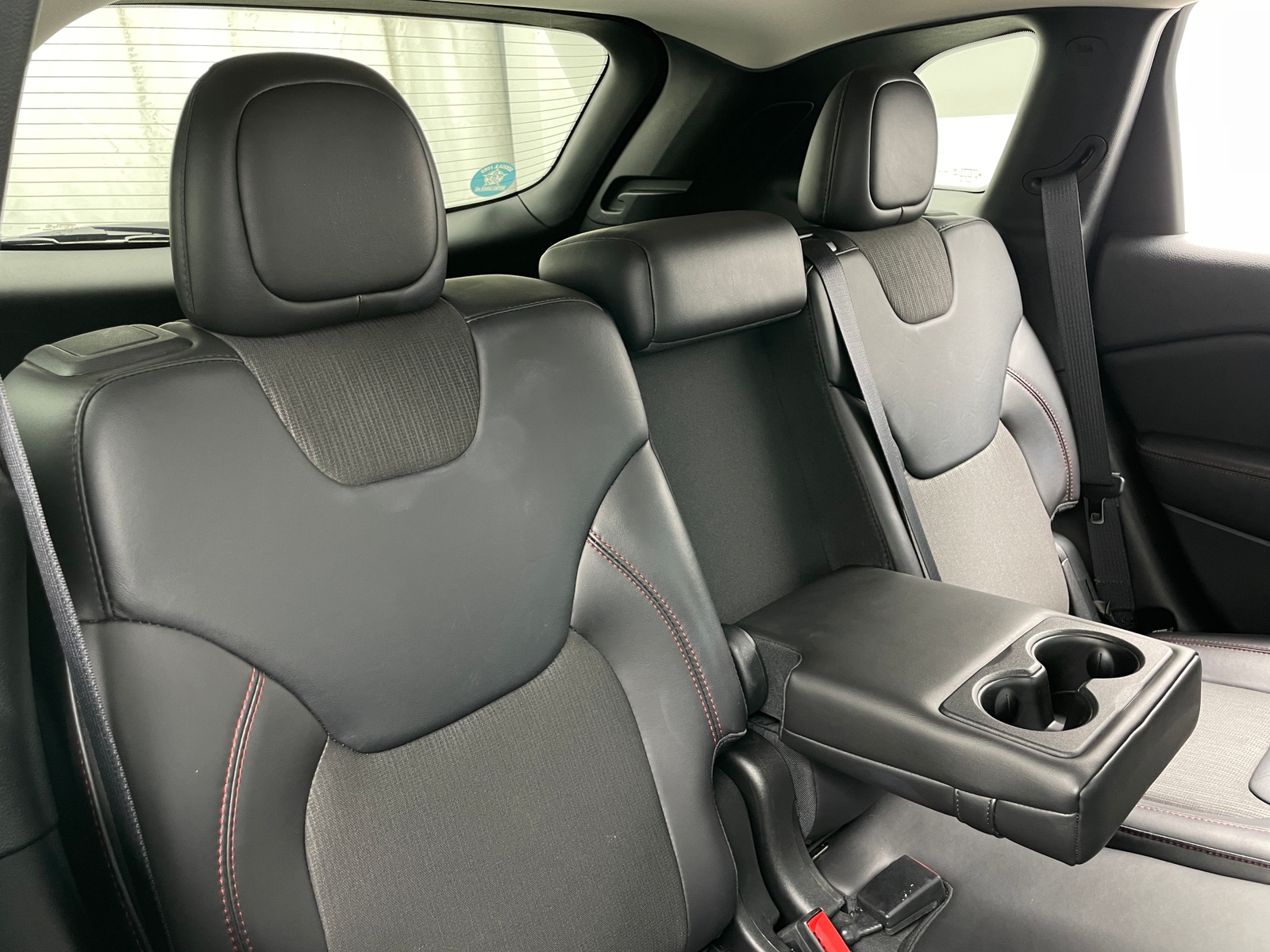 Thumbnail: 2016 Jeep Cherokee - 6