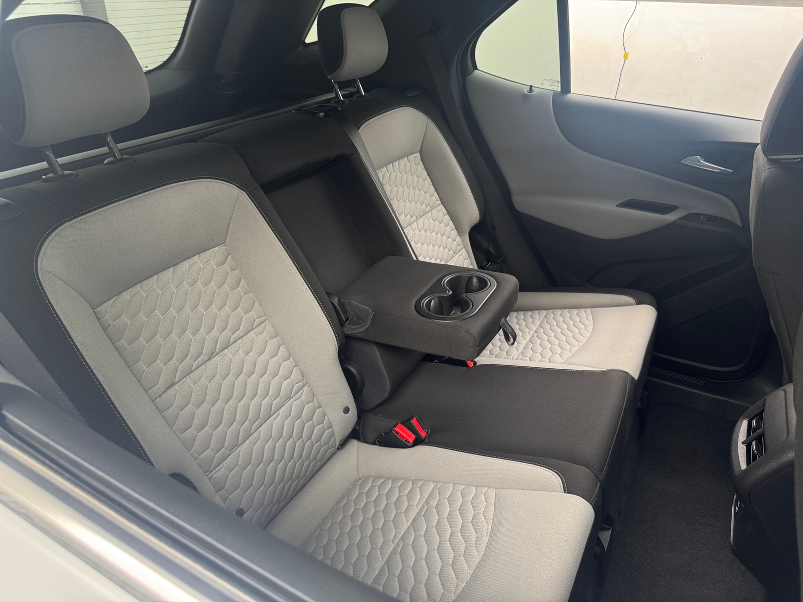 Thumbnail: 2020 Chevrolet Equinox - 6