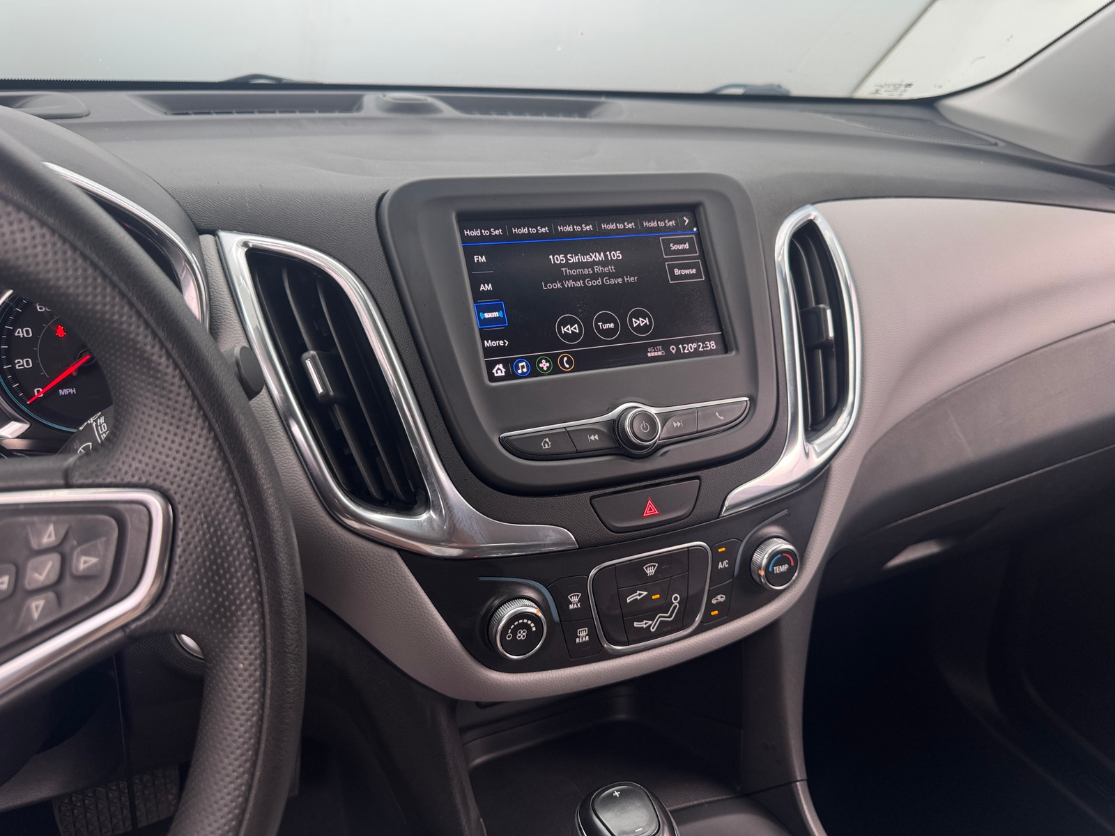 Thumbnail: 2020 Chevrolet Equinox - 4