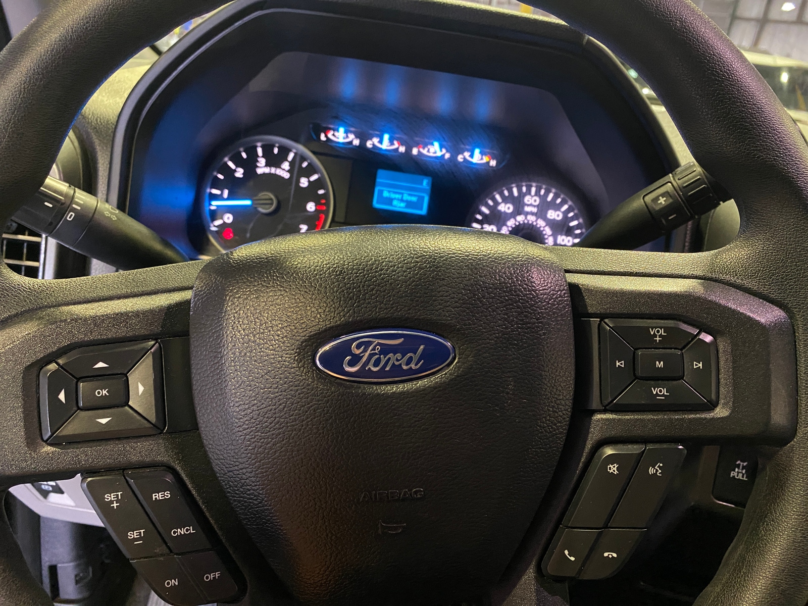 Thumbnail: 2018 Ford Econoline - 5