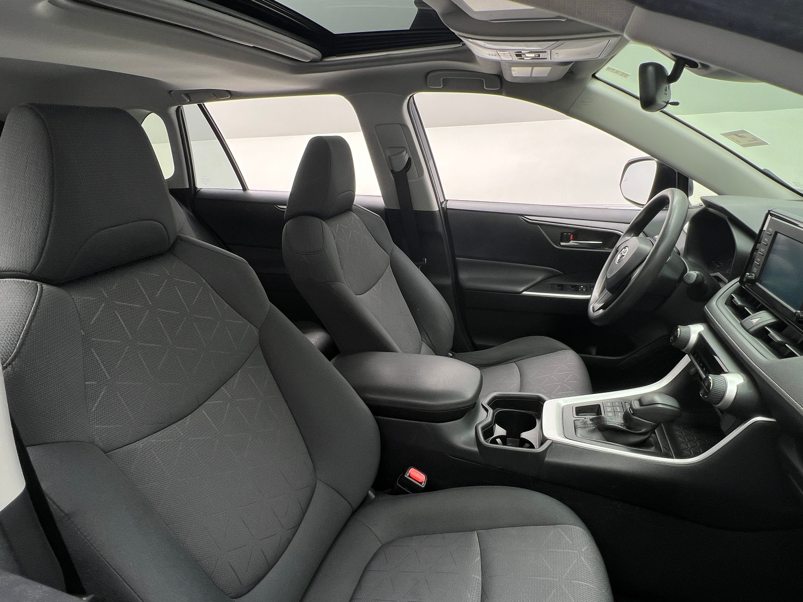 Thumbnail: 2019 Toyota RAV4 - 2