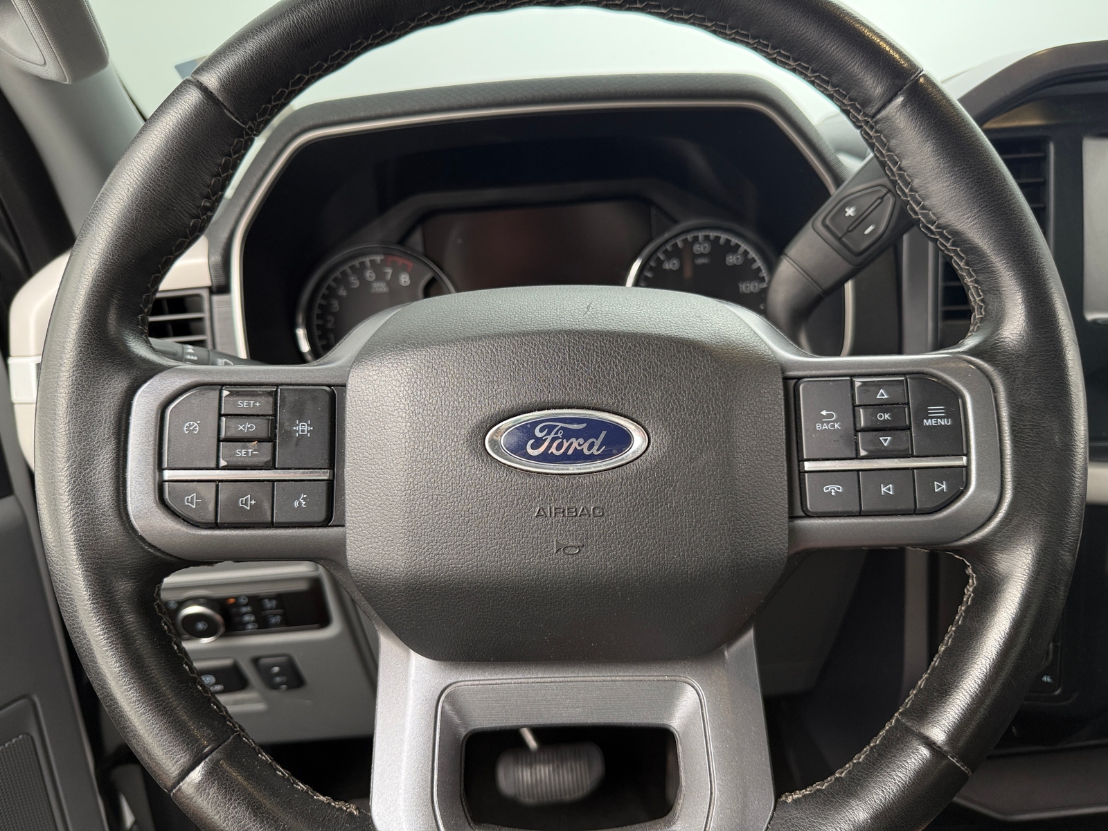 Thumbnail: 2023 Ford Econoline - 5
