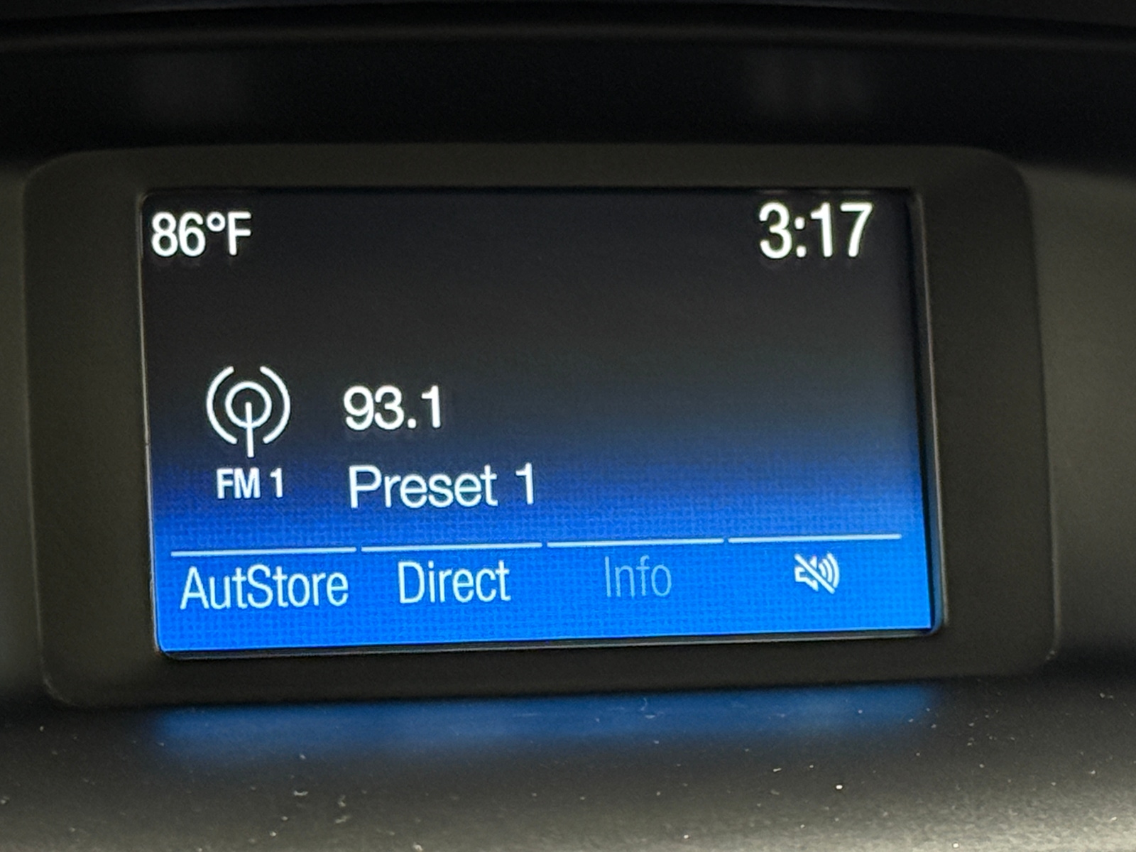 Thumbnail: 2016 Ford Focus - 4