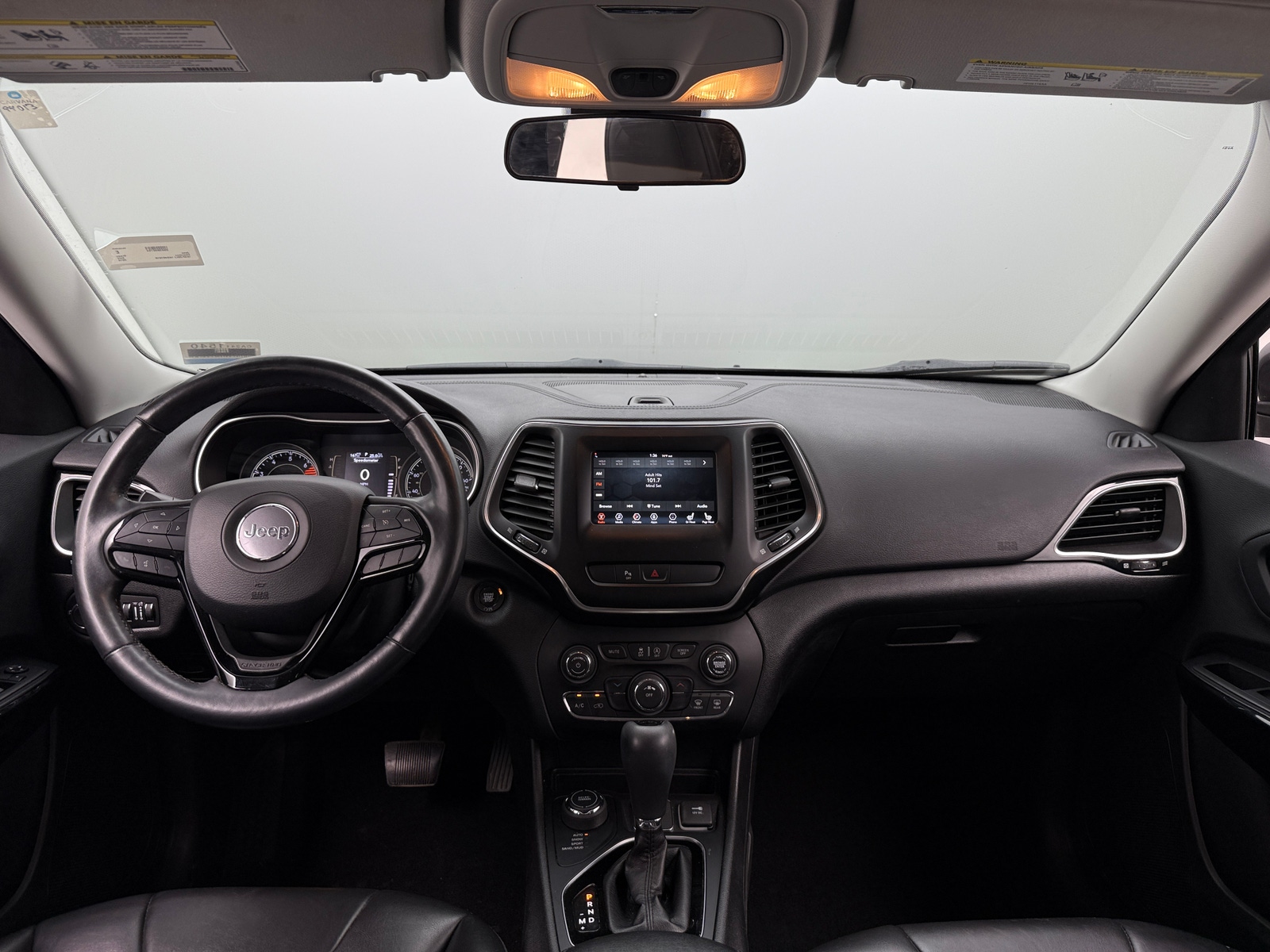 Thumbnail: 2019 Jeep Cherokee - 3