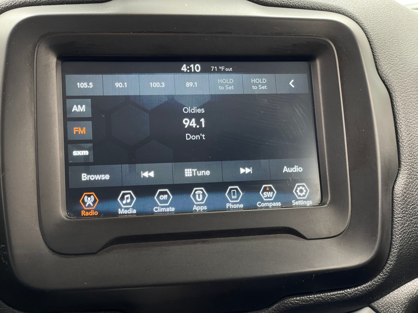 Thumbnail: 2019 Jeep Renegade - 4