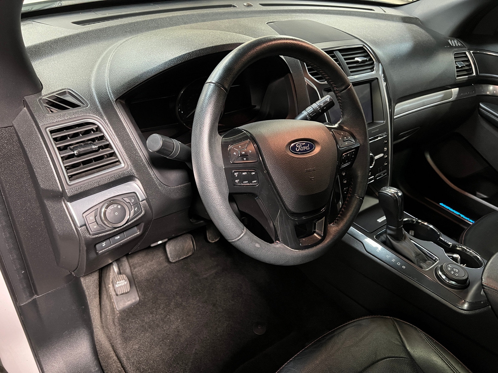 Thumbnail: 2018 Ford Explorer - 2