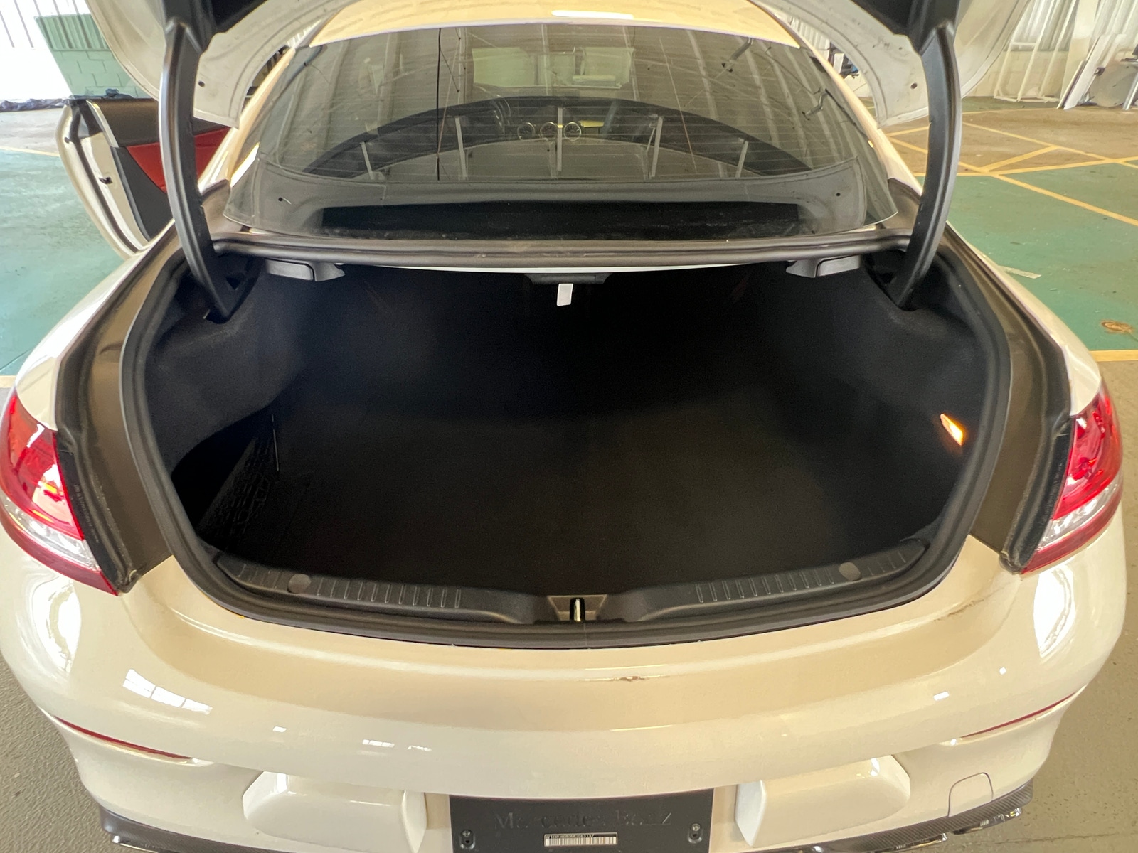 Thumbnail: 2021 Mercedes-Benz C-Class - 4