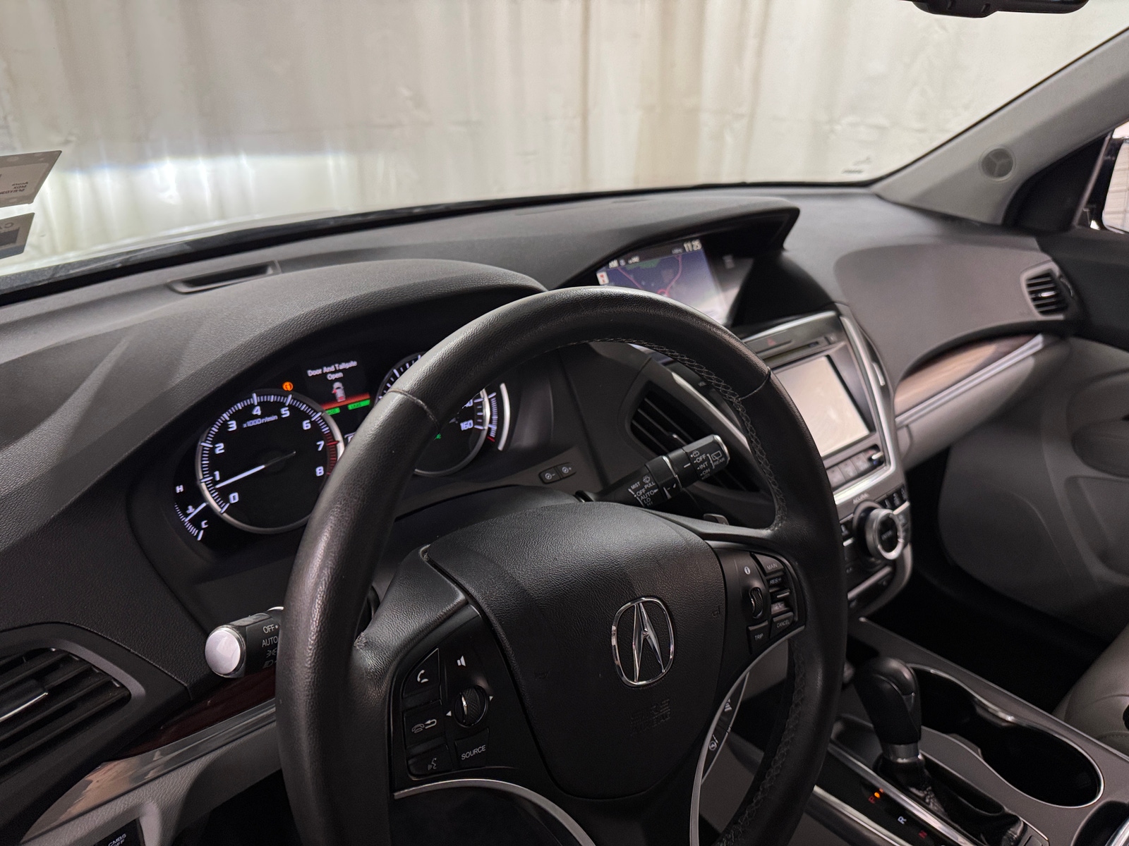 Thumbnail: 2015 Acura MDX - 2