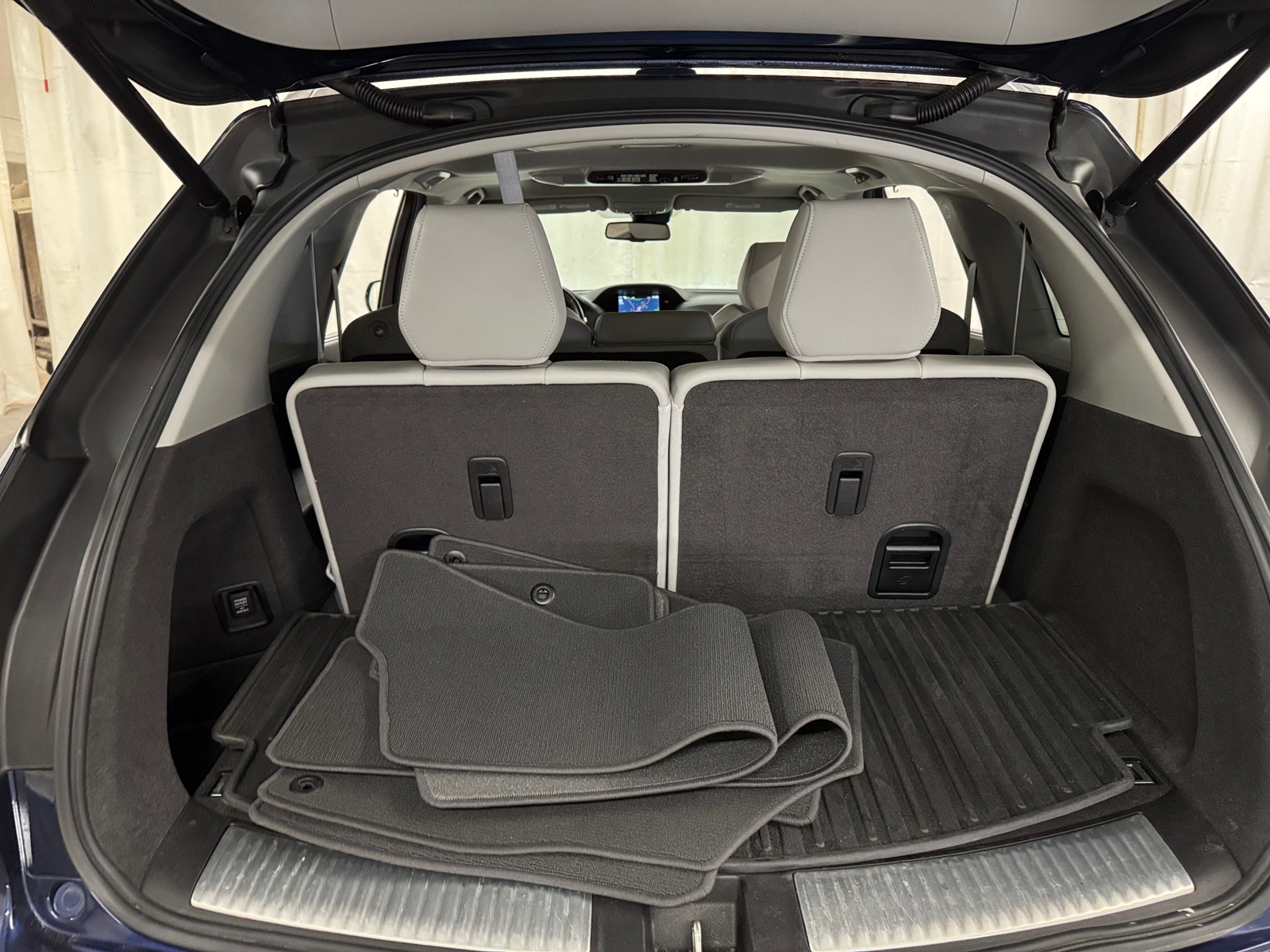 Thumbnail: 2015 Acura MDX - 6