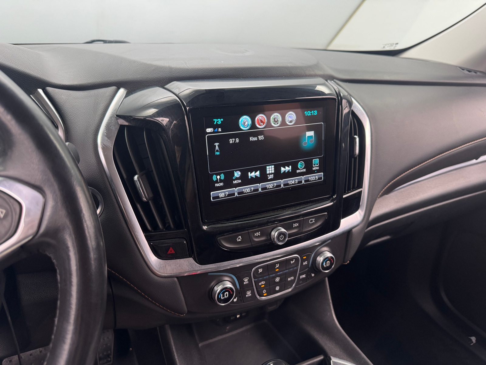 Thumbnail: 2019 Chevrolet Traverse - 4