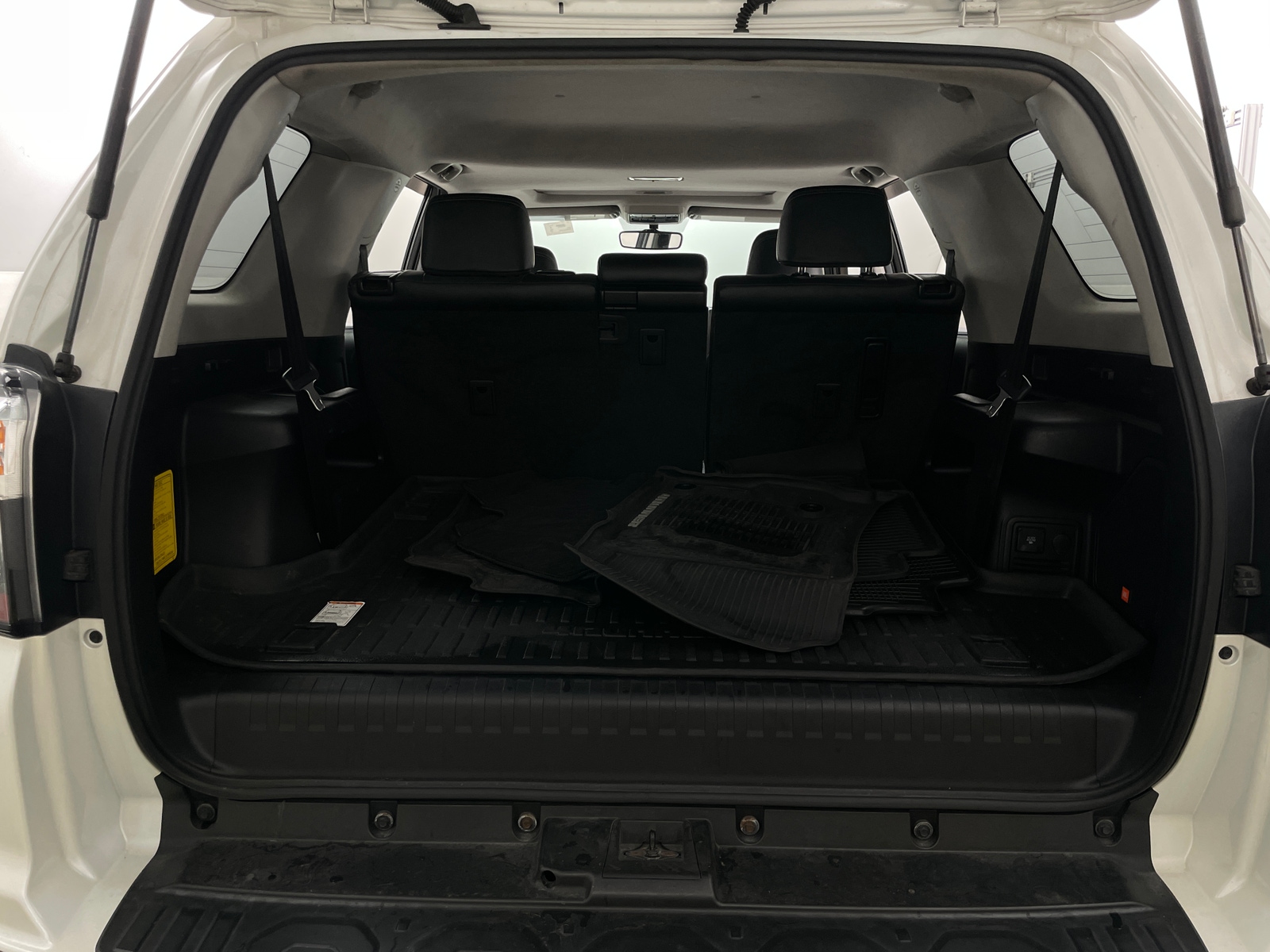 Thumbnail: 2016 Toyota 4Runner - 6