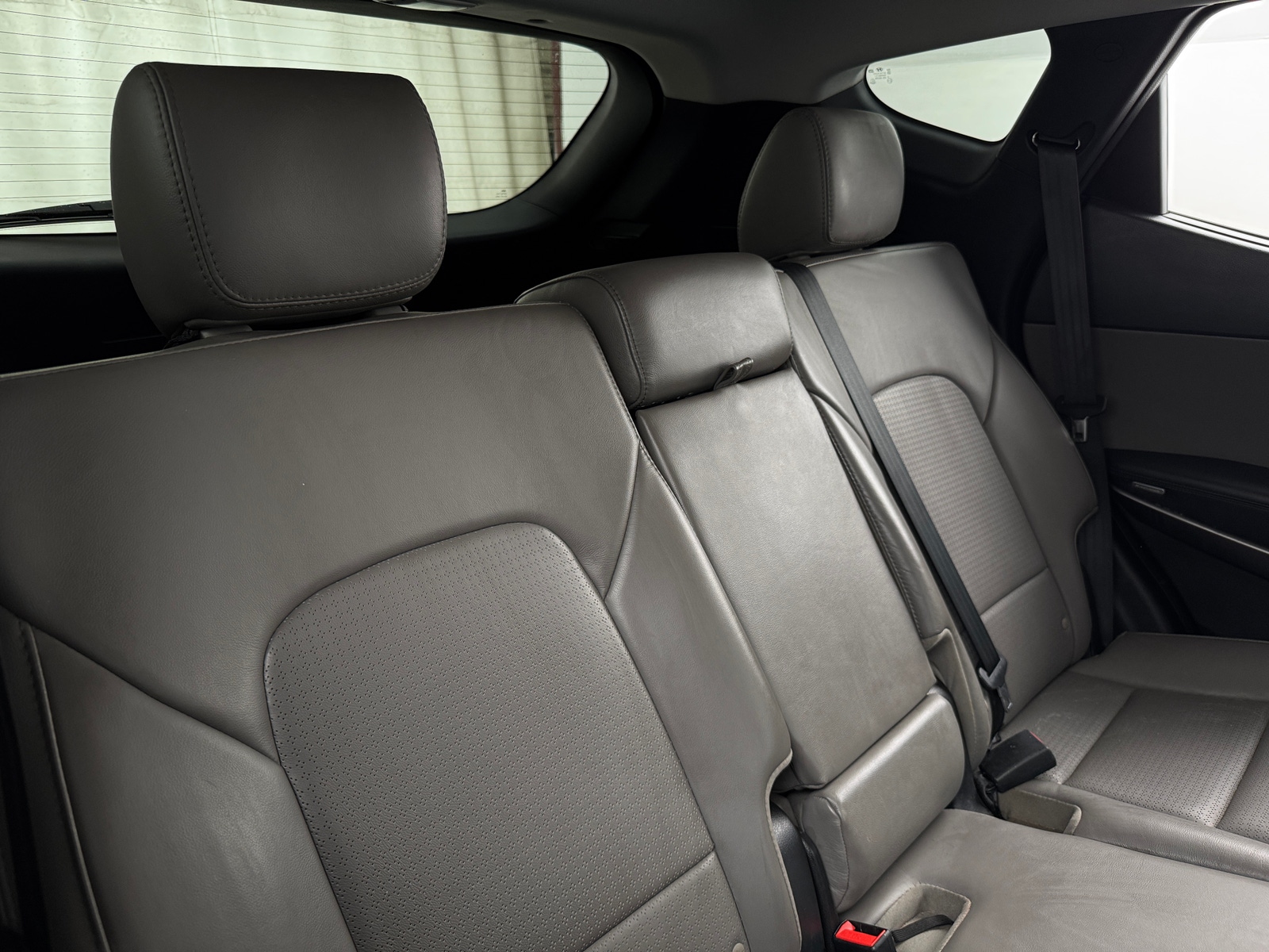 Thumbnail: 2015 Hyundai Santa Fe - 5