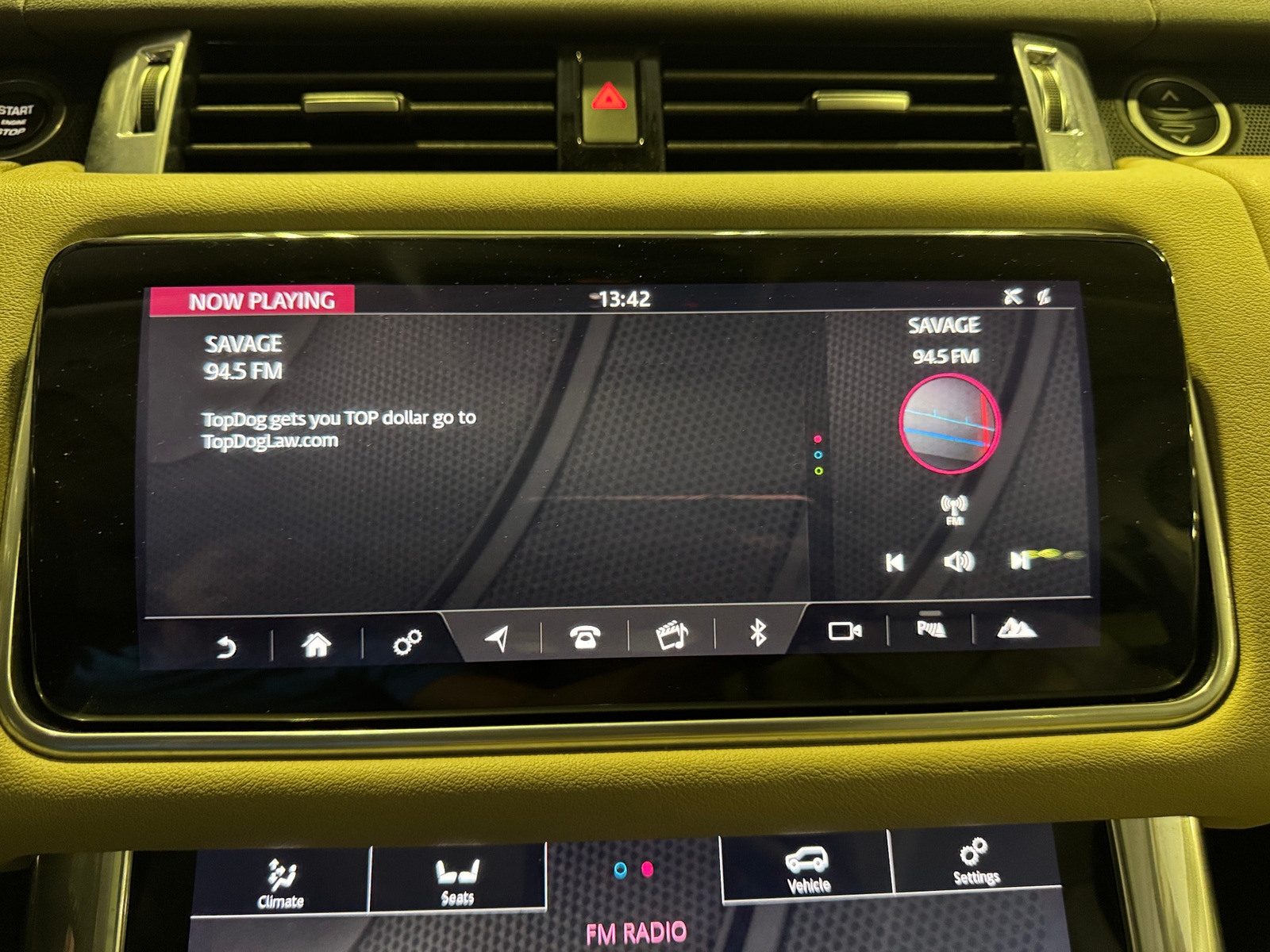 Thumbnail: 2020 Land Rover Range Rover Sport - 3