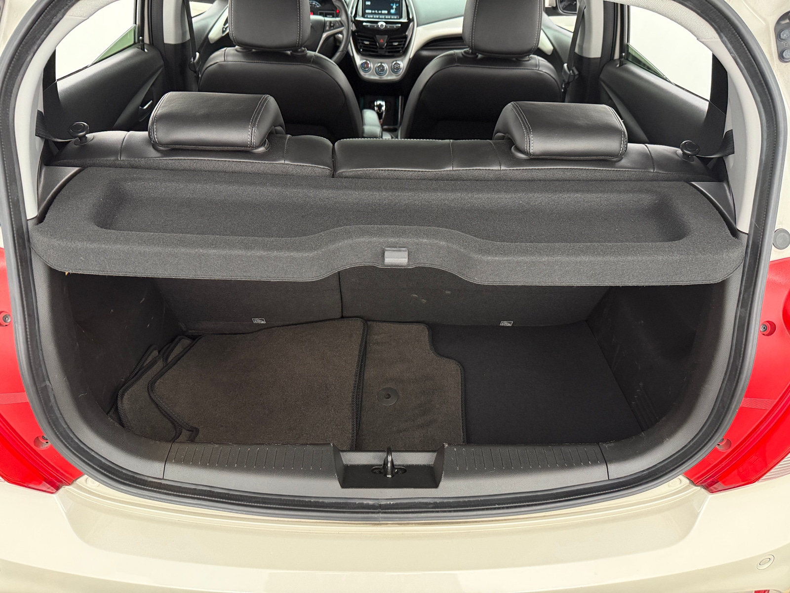 Thumbnail: 2017 Chevrolet Spark - 6