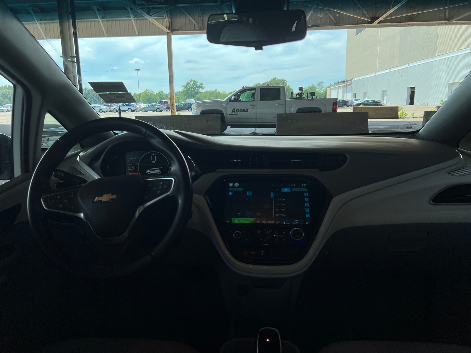 Thumbnail: 2019 Chevrolet Bolt EV - 2