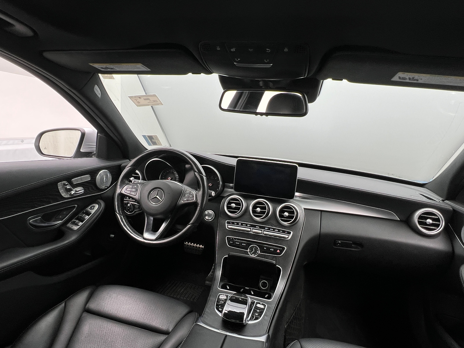 Thumbnail: 2016 Mercedes-Benz C-Class - 2