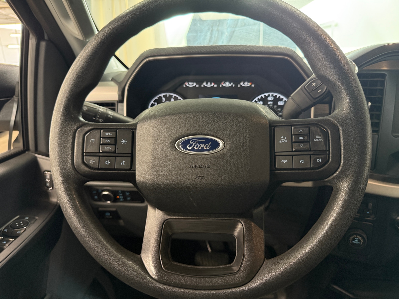 Thumbnail: 2021 Ford Econoline - 5