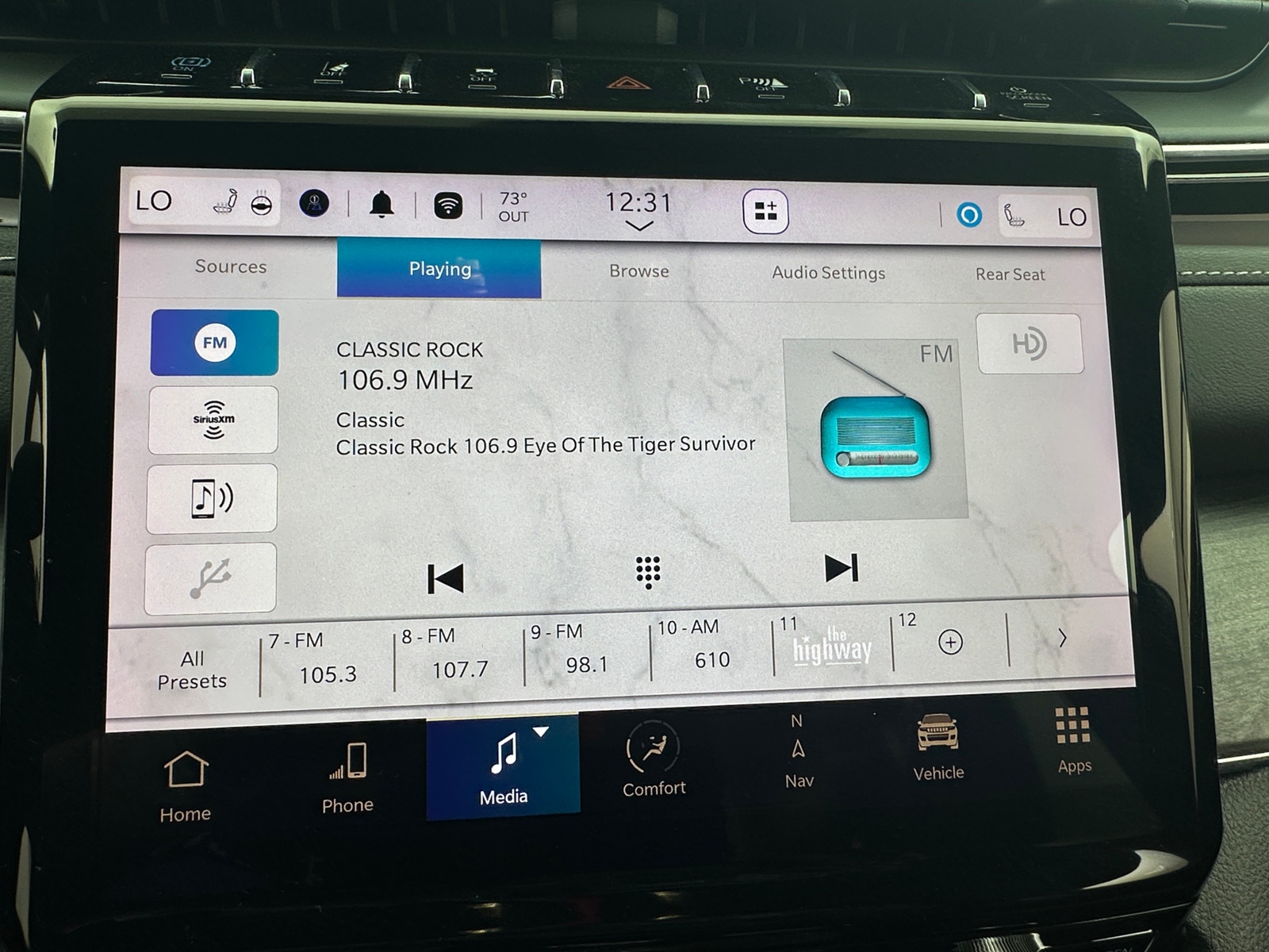 Thumbnail: 2023 Jeep Grand Cherokee - 3