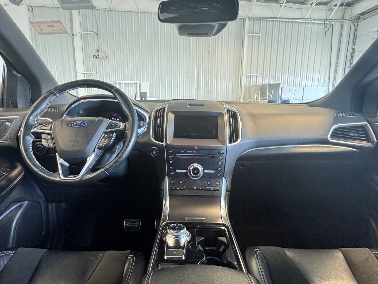 Thumbnail: 2019 Ford Edge - 3