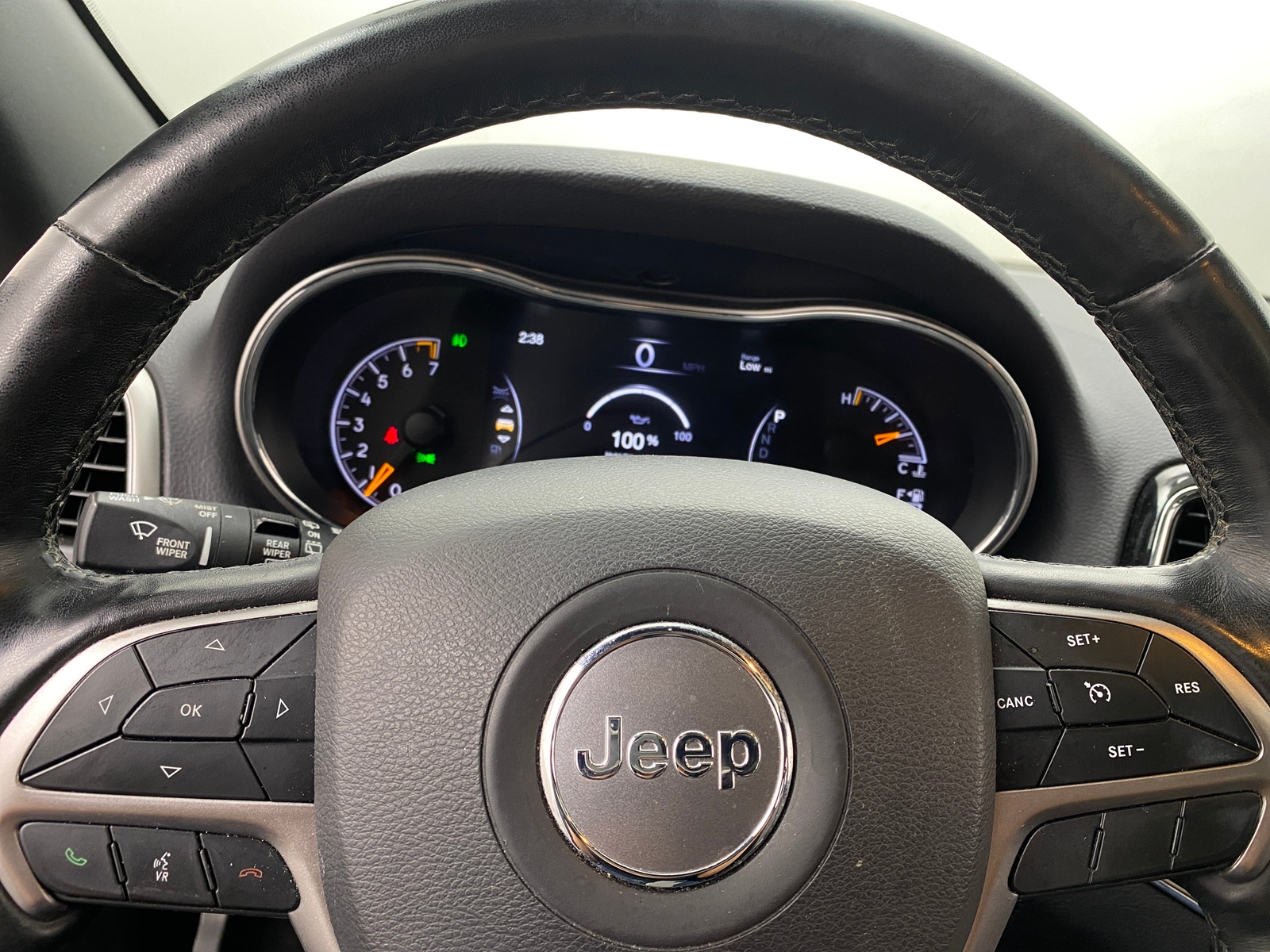 Thumbnail: 2020 Jeep Grand Cherokee - 4