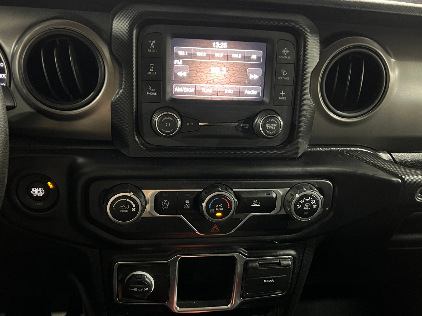 Thumbnail: 2021 Jeep Wrangler - 4